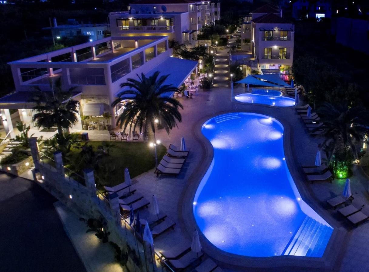 Isida Hotel Agia Marina Exterior foto