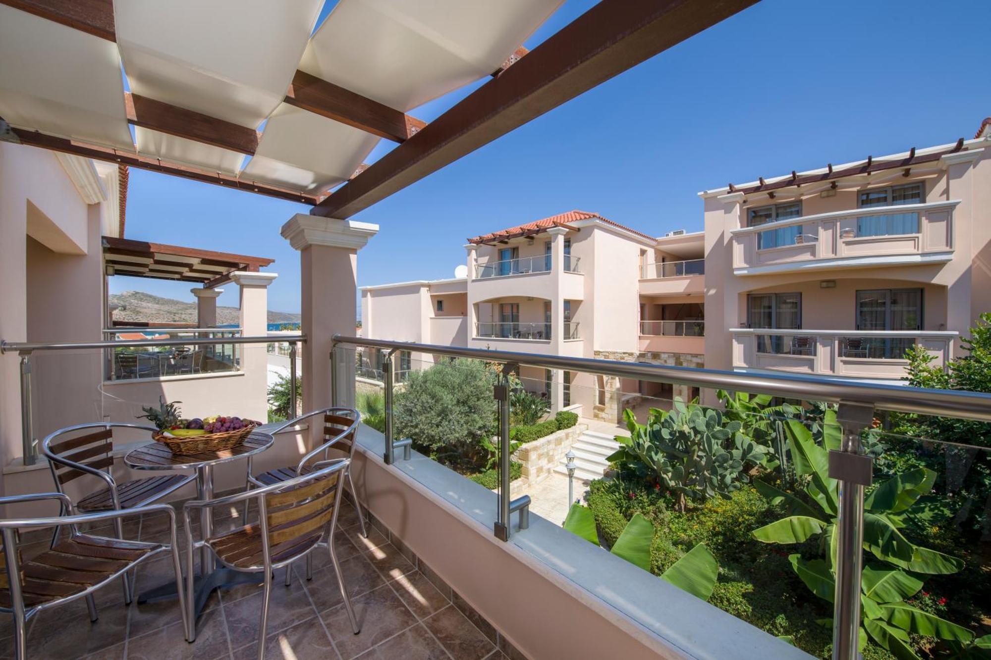 Isida Hotel Agia Marina Cameră foto