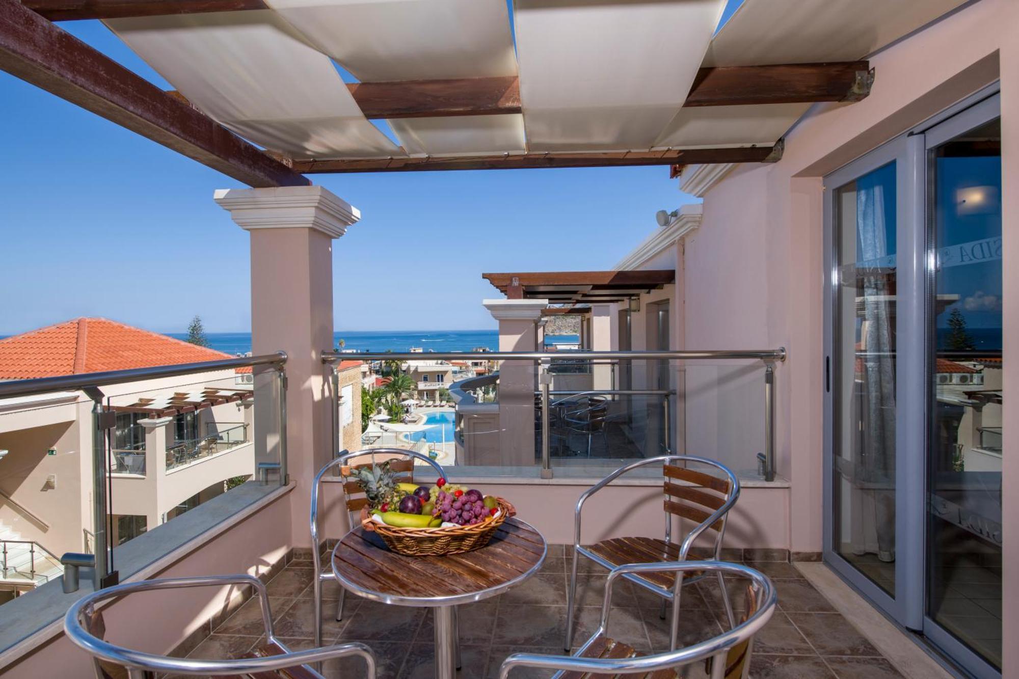 Isida Hotel Agia Marina Cameră foto