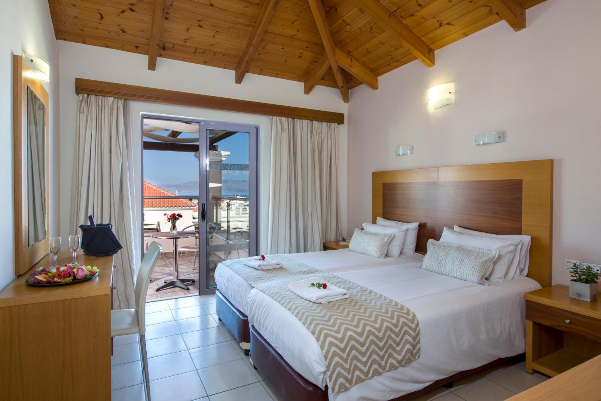 Isida Hotel Agia Marina Cameră foto
